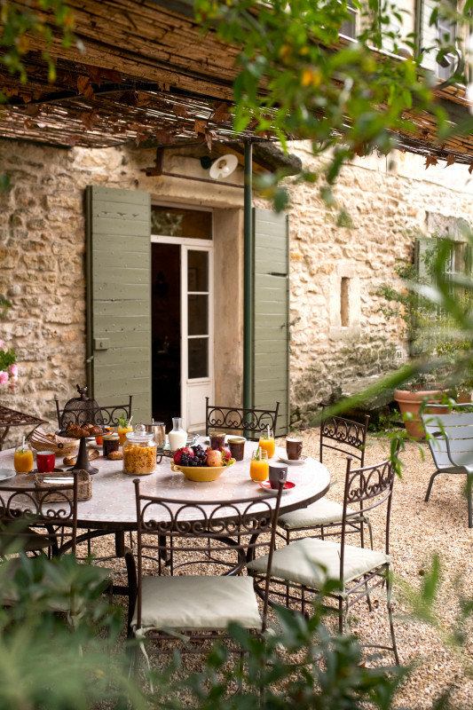 Accomodation