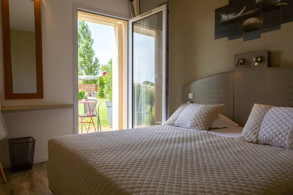 Hôtel Le Mas des Ponts d'Arles - © Hôtel Le Mas des Ponts d'Arles Hôtel Le Mas des Ponts d'Arles