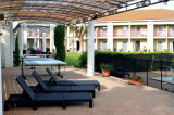 Terrasse avec transats