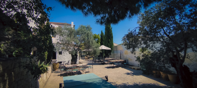 Hôtel-restaurant Les Vignes Blanches_Beaucaire