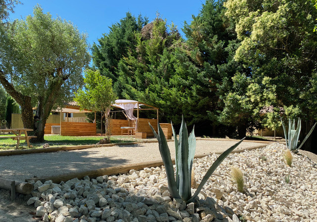 Gîte 6 personnes - Le Mas Provençal_Vallabrègues Gîte 6 personnes - Le Mas Provençal_Vallabrègues