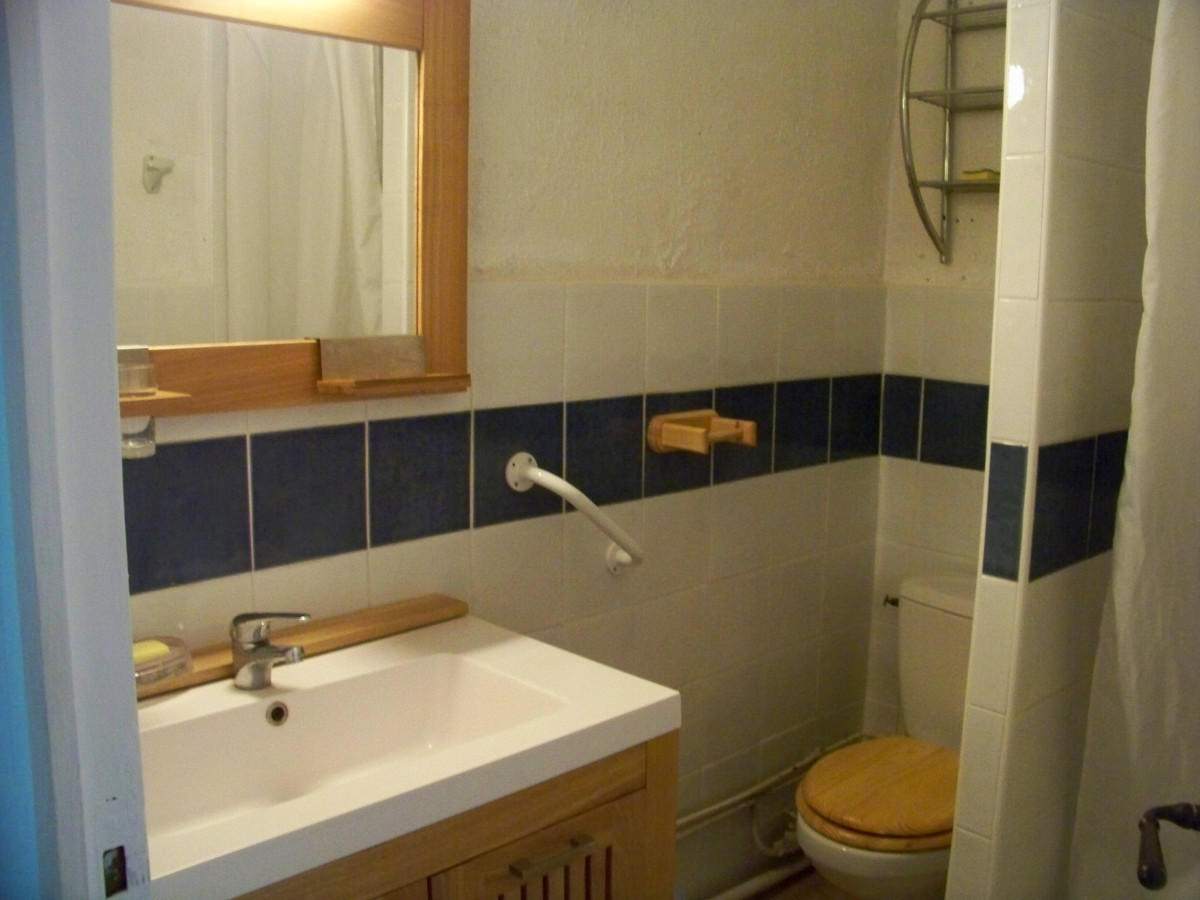 Cottage for 5 People – Cottage in Petite Camargue_Fourques